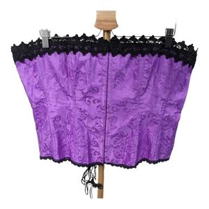 Frederick's of Hollywood Violet Lace Corset Sz  42